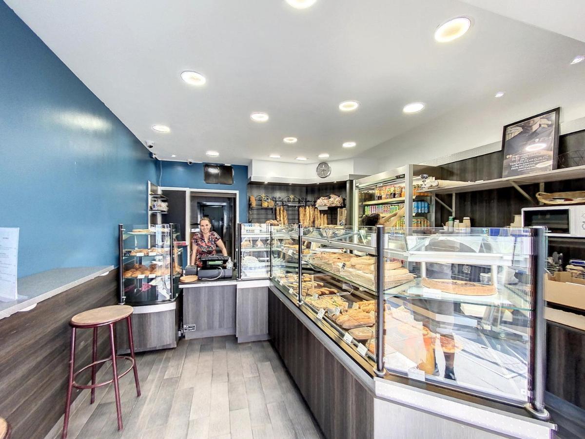 La Boulangerie Parisienne - Central - Les Freres De La Loc' Extérieur photo